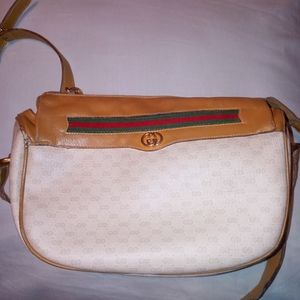 Vintage Gucci shoulder bag
